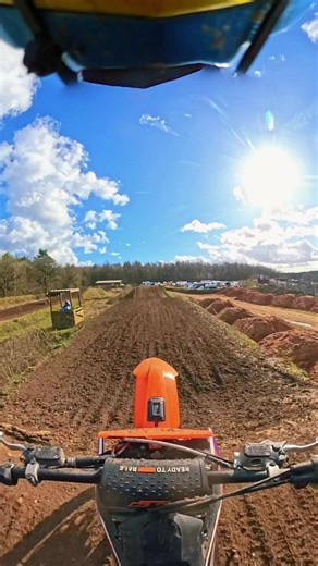Little clip from today’s moto!, will post a full lap or two during the week. Track was mega, just got faster and faster, trying different set ups helped, final session was a bit rough but still loved it!!! #motocross #motocrossclips #mxlife #ktm #motovlog