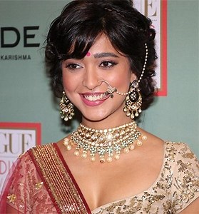 Sayani Gupta Age, Height, Boyfriend, Husband, Family, Biography & More » StarsUnfolded