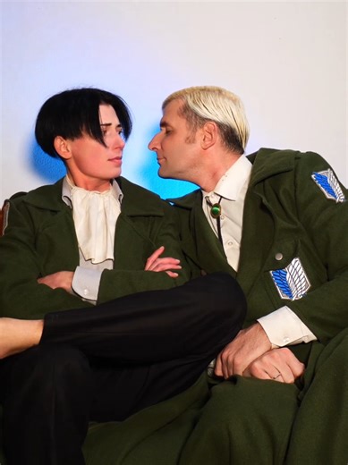 Eruri AU Cosplay: A Creative Interpretation