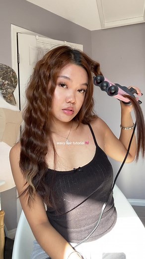 How to Get Perfectly Wavy Hair: Step-by-Step Tutorial