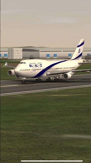 EL AL B747 at PRG airport