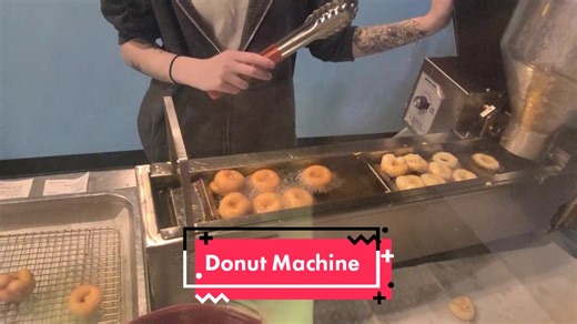 Donut machine go brrr #donut #donutmedia #donut🍩lover #mahalo