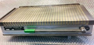 Essai de fraisage sur plateau magnétique