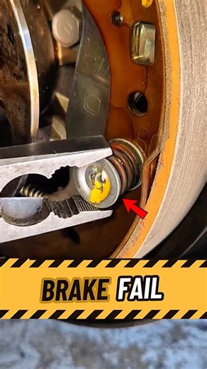 This Tiny Brake Spring Can Ruin Your Brakes #mechanic #car #service