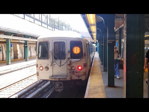 R46 (B) train at Newkirk Plaza