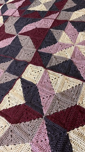 4.1M views · 3.4K reactions | Zig zag slip stitches ❤️ This method is way stretchier & more decorative than your basic sl sts ✨ | Of Mars | Facebook