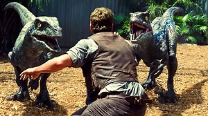 The day Chris Pratt officially became THE RAPTOR MASTER. | Boxoffice Movie Scenes