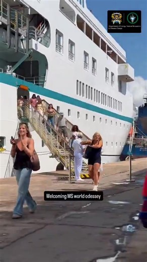 The MV World Odyssey, one of the world’s largest floating universities, is currently docked at the Port of Mombasa, carrying 609 students from multiple countries and 183 crew members as part of the Semester at Sea study-abroad programme. While in Mombasa, the students and faculty are set to engage in academic exchanges with local institutions such as the Technical University of Mombasa and Kenyatta University’s Mombasa Campus, and visit iconic attractions including Kisite Mpunguti Marine Nationa