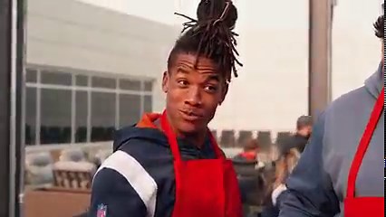 Might want to keep some of these guys away from the grill this weekend 🫣 | Chicago Bears