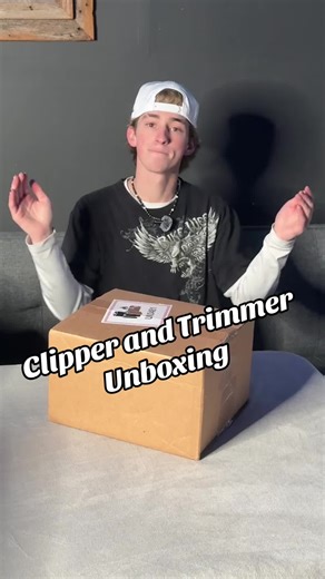Clipper unboxing @SUPRENT #tyzcutz #barber #budgetclippers #clippers #barbertools
