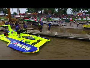 Watch hydroplanes race at the Madison Regatta