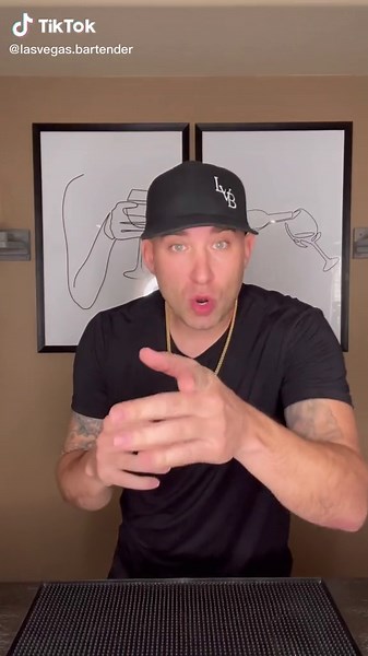 3 Examples of Soliciting Tips | Las Vegas Bartender Customer Service