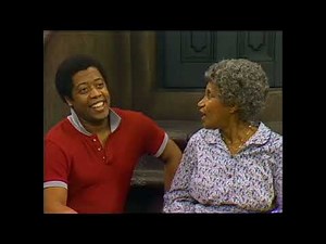 Sesame Street: 1679 Street Scenes - A dance partner for David
