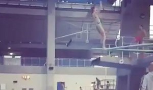 Woman suffers brutal diving fail