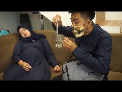 PREGNANT WOMAN UNDER ANESTHESIA