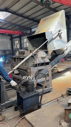 Weiyuan Plastic Pipe Recycling Machine Waste Pet Bottle Crushing Machine Used Plastic Crusher