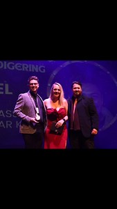 2677 akteurs en tegnies, 168 produksies en stories, 6 weke en toere, 9 finaliste en skole, 1 aand van soveel glits en glamour... Ons Gala aand was gehou op die 25ste September te die Suid-Afrikaanse Staatsteater. Gehoor van 400 mense het die finaal kom kyk en die talent het ontplof. Beoordeelaars moes koppe krap en die wenners was gekies. Ons gala aand het gesorg vir mooi toekennings, vermaak en eerstes. Ons het Linda-Beth van Niekerk vereer met ons heel eerste lewens toekenning vir bydrae in ti