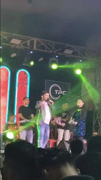 Kumar bapi live singing first time I saw my favourite singer