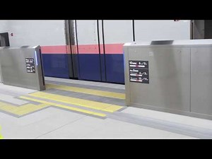 新・新潟駅 のりかえホームドア