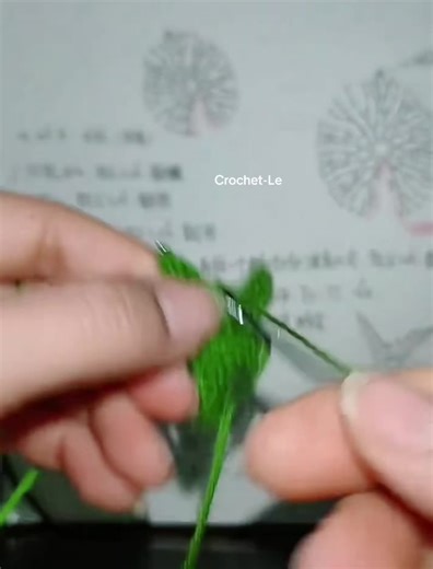 #crochet #homemade This is a rose calyx 🌹 The complete tutorial is completely free! Please subscribe to my YouTube channel for more crochet tutorials. https://youtube.com/@crochet-le?si=A1lLMDzhT71CzVIQ