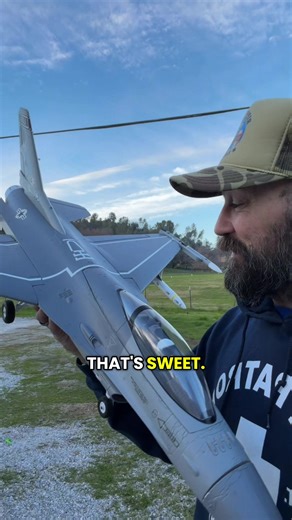 FMS F-16 Fighting Falcon 64mm: High-performance EDF Jet