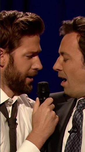 #JohnKrasinski and Jimmy perform #BoyzIIMen in the first-ever Lip Sync-Off! 🎤 #FallonFlashback