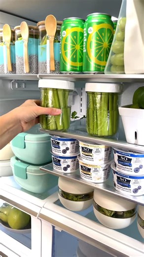 Kelsey Riley on Instagram: "Comment “meal prep” below and I’ll send you the links to this week’s recipes & meal prep containers! 北"