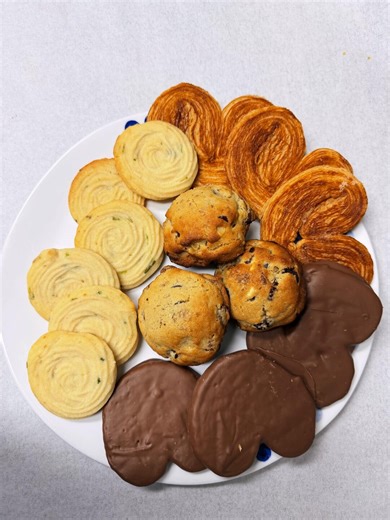 Artisan Palmier and Cookie Gift Box | Handmade Palmiers, Chocolate Cookies & Scallion Butter Cookies - Etsy