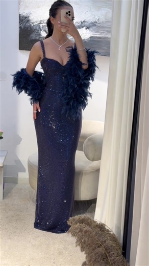 Èlise Handmade Dresses for Worldwide Fashion Lovers