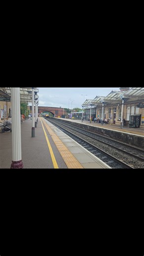 Class 222 Meridian speeding though Loughborough Main Line station. #loughborough #railwayphotography East Midlands Railway #videographer #shortsreels | Thequornflyer | Facebook