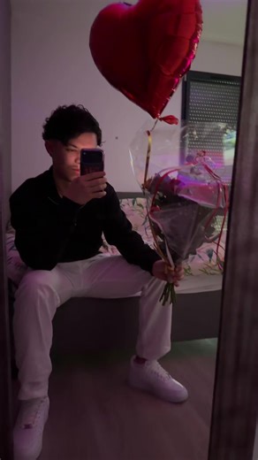 Vidéos de sch_87 (@sch_8777) avec Tereza - JUL