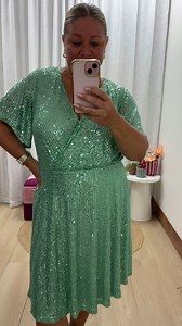 72K views · 439 reactions | Sequins?  They're 25% Off with the code BOXINGDAY. New Years outfit? Check! | Proud Poppy Clothing | Facebook