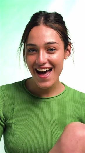 Okayyy glow-getter, This one’s for the main character energy, Glow’in Cream Gel = clear skin in her soft life era, Lightweight? Yes. Glowy? Obviously. Breaking you out? Never. Packed with, Snail mucin for that glass-skin glow, Apha arbutin licorice to fade dark spots and redness, Niacinamide to keep pores in check, #getplumpedup