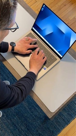 Unboxing Samsung’s New Galaxy Book6 Ultra Laptop