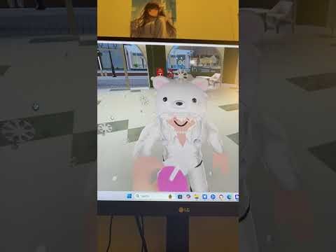 Life together Roblox role play with my bestie as bf and gf hope you enjoy and like and subscribe