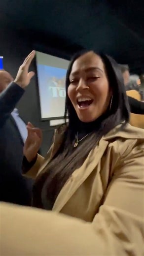 How did I go from waiting every two weeks for a paycheck to getting paid daily? I used to live the 9–5 life. Clocking in, building someone else’s dream, and waiting on payday. I knew I wanted financial freedom, time freedom, and ownership over my income. I just needed to find my purpose. That purpose became financial education and helping others achieve financial independence. Once I aligned with the right business opportunity, I stopped trading time for money and started building residual incom