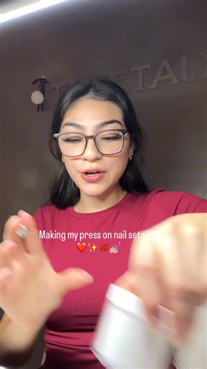 Jatzirit Hernandez on Instagram: "Let’s do my nails for the next 2 weeks 💋 . Tik Tok: nailsxjatzirit . Products + codes Après natural long stiletto tips Benvimee clearly polish (Amazon) NKK “Cherry Mocha” NKK “Cranberry bliss” Chaun legend “knock on wood” Gold chrome from Amazon Clear Acrylic powder (nail supply) Makartt rhinestone glue . Nail Mart USA code “jatzirit” NKK code “jatzirit” . Amazon Storefront in bio . #pressons #gelx #nailtok #nailtechnician #nailtech #nailsnailsnails #nails #nai