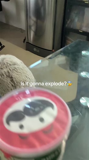 Exploding Pringles: A Fun Snack Experiment