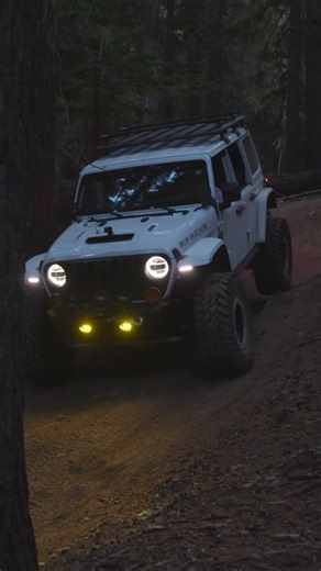 Naches Pass Getting Dark #jeep #jlu #392 #overlanding #offroad #offroadoverland #jeepwrangler392
