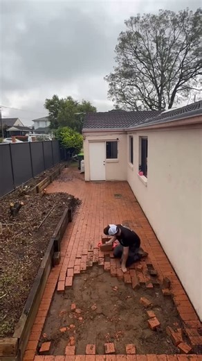 Nathan Stafford on Instagram: "I will forever have nightmares about pavers! #landscape #landscaping #pavers #bricks #brickwork #grass #turf #fresh #reels #tradieaustralia #stonemason #diy"