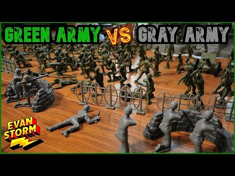 PLASTIC ARMY MEN Pretend Play Evan's Green TEAM vs Dad's Gray TEAM