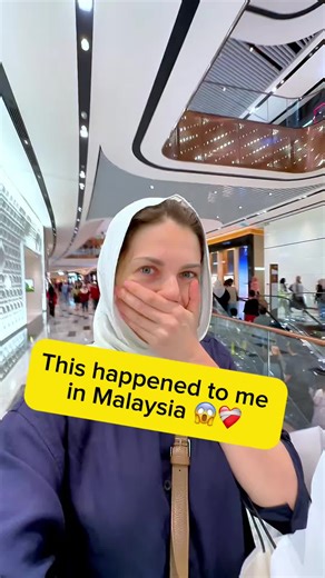 Story of kindness.. Happy New Year Malaysia! For Russians it's the biggest holiday of the year. Thank you to this lovely lady who made my festive season! Please help me find her so I can thank her personally 🥰🎊🎉