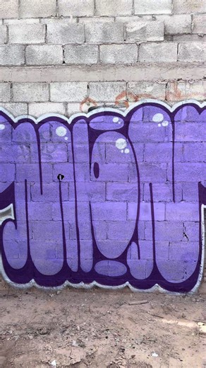 Graffiti Art: A Colorful Street Expression