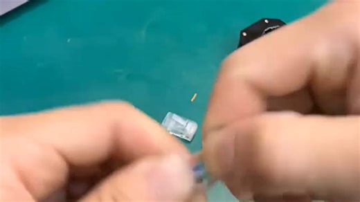 TP-LINK超五类高性能千兆网线，稳定传输不掉速，家用办公组网优选，轻松应对高清视频、在线会议与多人游戏，布线简洁，即插即用，安装省心，让网络体验更流畅。