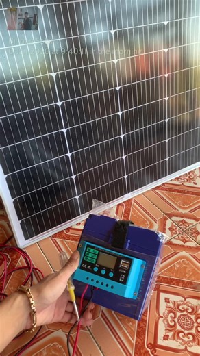 #foryoupagereels #lithiumbattery #powerbank #installation #powersupply បញ្ហាប្រើរលត់សាកសូឡាព្រឹកឡើងអត់ចូល Pwm mppt Solar charge controller Lithium Battery 32140 15Ah 390wh power inverte 650w Panel solar 100w