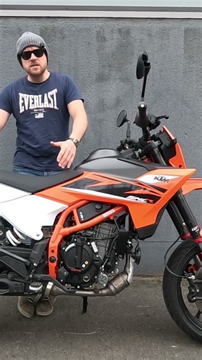 Les chiffres de la 125 SMC R