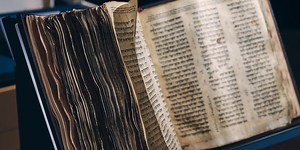 Rare Books Are a Hot Collectible. Here’s How to Get Started.