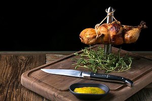 12 Exotic Restaurants in Singapore for the Bold & Adventurous