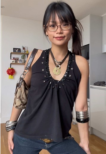 Upcycle T-Shirt to Y2K Halter Top DIY