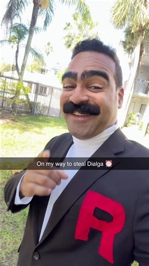 Do NOT try to steal a legendary alone… 🥀 #pokemon #pokemonmemes